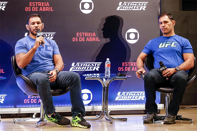 No UFC 190, no Rio, Rodrigo Minotauro e Rogério Minotouro vão para o sétimo evento da carreira juntos(Foto:Superesportes) 