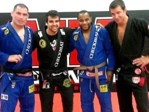 Cain, Leo Vieira, Cormier e Rockhold. Foto: Repdoução Instagram