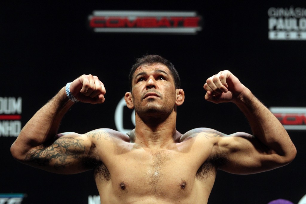 O agora ex-lutador, Rodrigo Minotauro. ( Foto: Sportv )