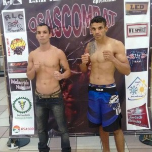 Jailson Gomes ao lado do parceiro de treinos Rafael Chapolin que também lutara pelo Osascombat K1. (Foto: Facebook pessoal do atleta)